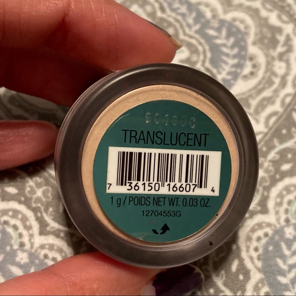 Laura Mercier Translucent Powder Mini Shimmer - Picture 2 of 3